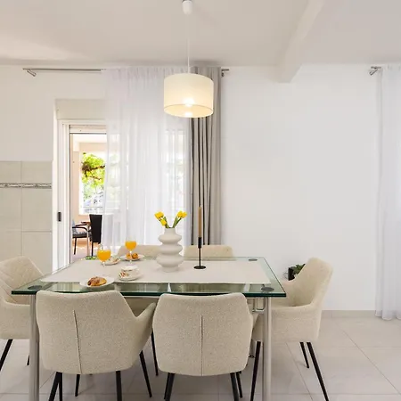 Blue Sky Appartement *
